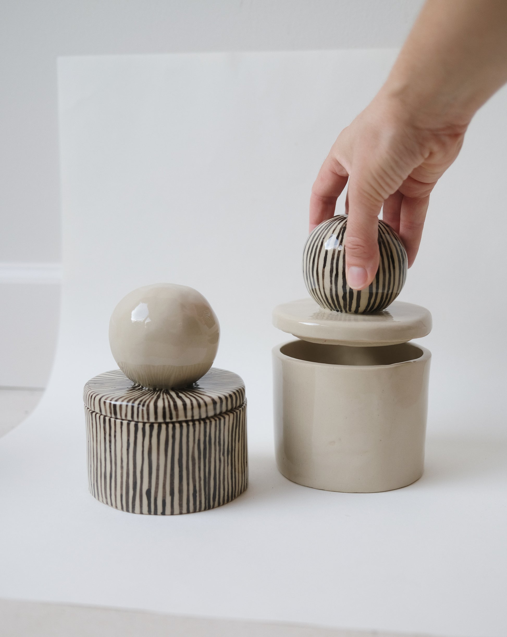 jar with lid pottery template (2 sizes)